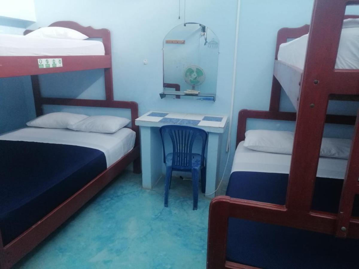 Hostal Aruba Atacames Pokoj fotografie